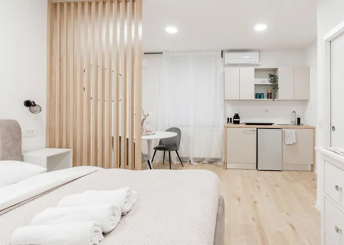 Classy & Cozy 2 * Lublaň