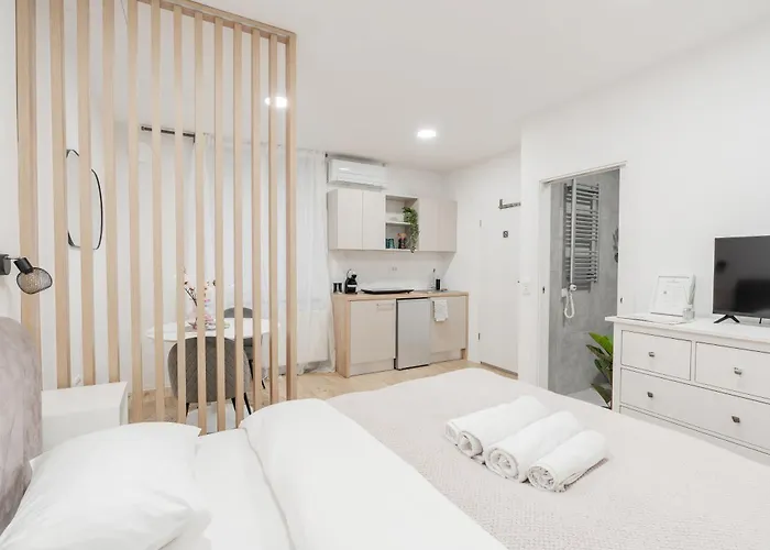 Classy & Cozy 2 Daire